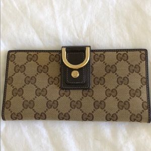 Gucci Vintage Wallet